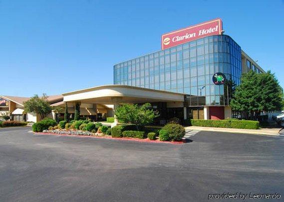 Clarion - Tulsa Hotel