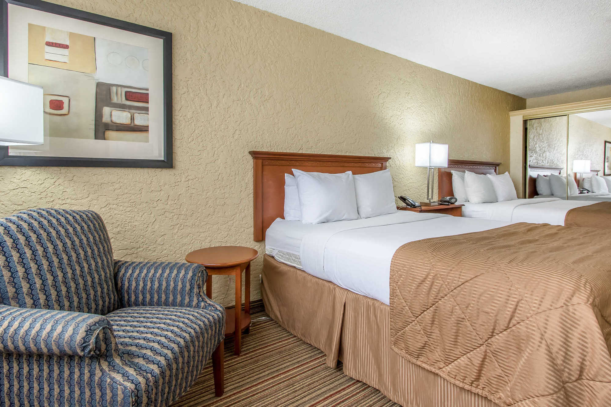 Clarion - Tulsa Hotel 3*