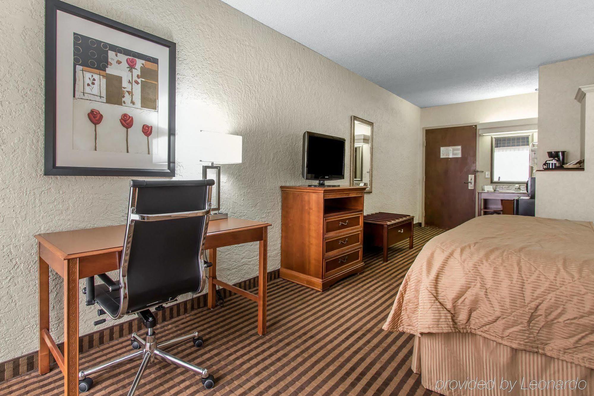 Hotel Clarion - Tulsa 3*